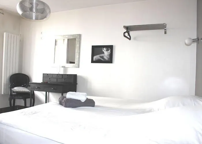 ホテル Bellagio 2*